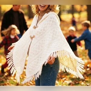 NWT Mixit Women’s Ivory SOFT Crochet Poncho with Fringe CottageCore One Size NEW